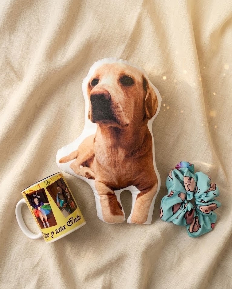Pack Regalo Personalizado: Taza + Cojín + Cole — Hecho a Mano MINU